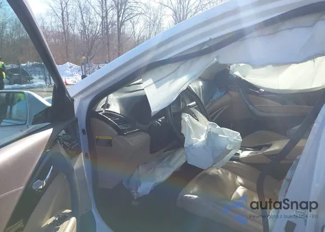 2017 Hyundai Azera Limited z USA, uszkodzony, nr VIN KMHFH4JG0HA588053